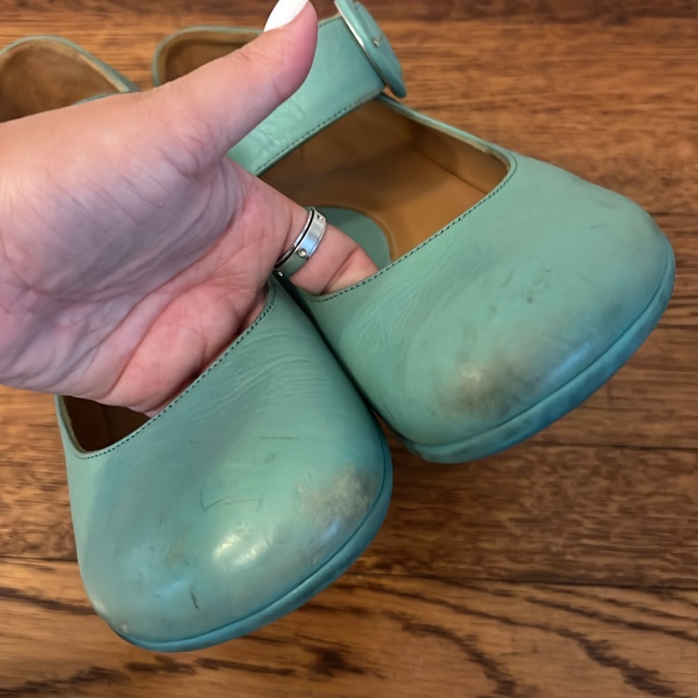 John Fluevog Turquoise Leather Heels - Picture 4 of 9